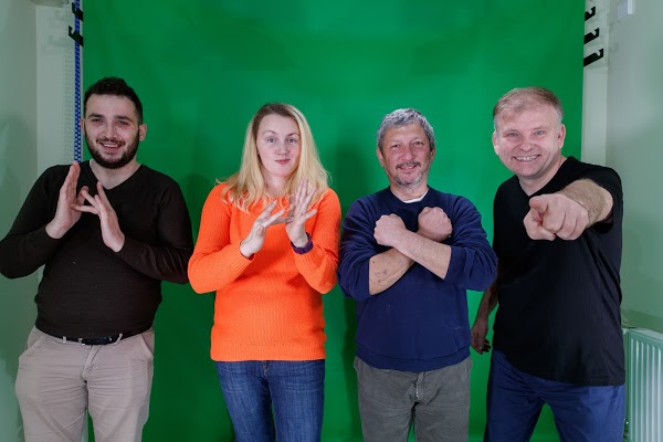 eurasia-deaf-learn-that-god-signs-too-mission-network-news